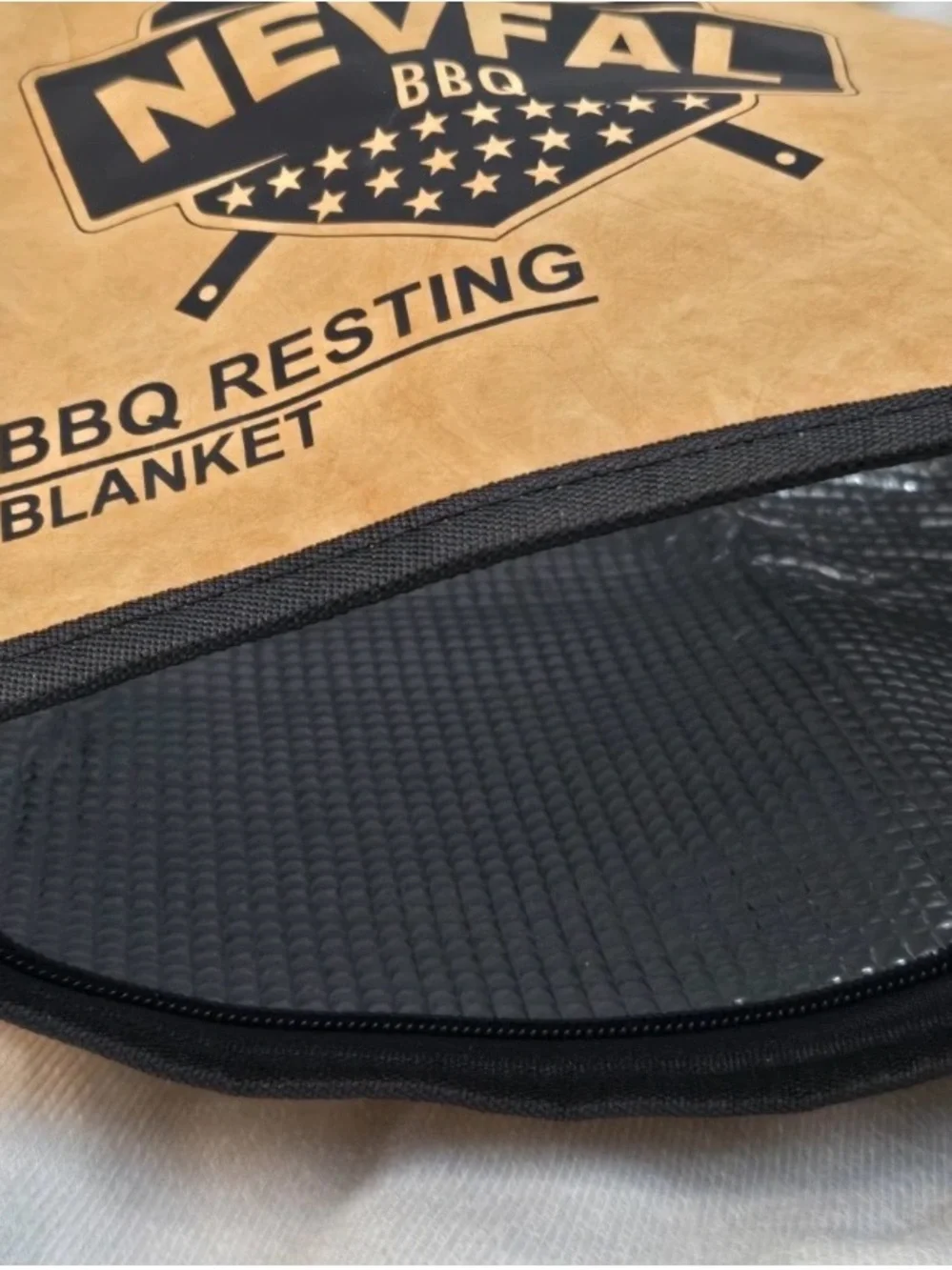 Nevefal BBQ Resting Blanket - Tan and Silver